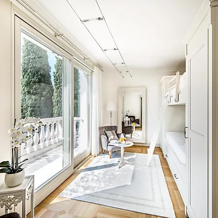 Luxury Lakefront Catullo By Wonderful Italy Sirmione