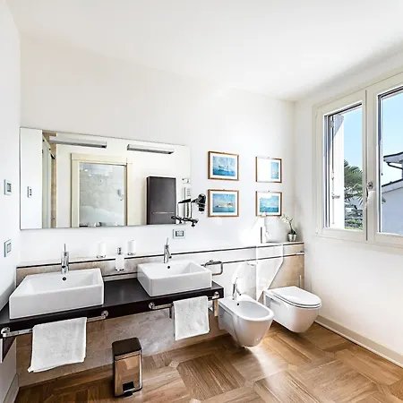 Luxury Lakefront Catullo By Wonderful Italy Sirmione