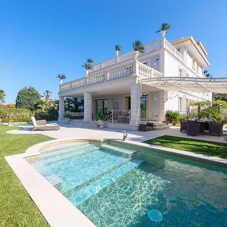 Luxury Lakefront Catullo By Wonderful Italy דירה