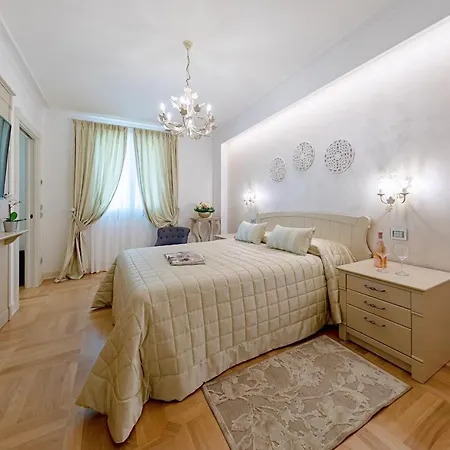 Apartment Luxury Lakefront Catullo By Wonderful Italy *