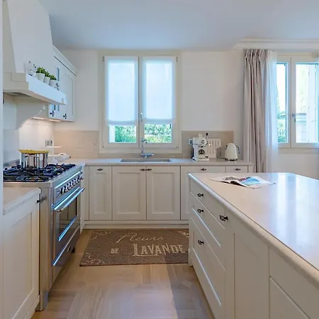 Luxury Lakefront Catullo By Wonderful Italy *